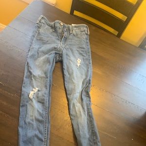 Size 1R Hollister Jeans